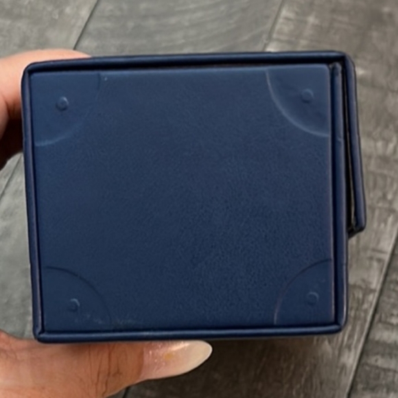 Original Louis Vuitton Sunglasses Case - Picture 3 of 5